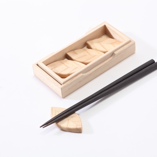 桐箱入り箸置き（3個入）