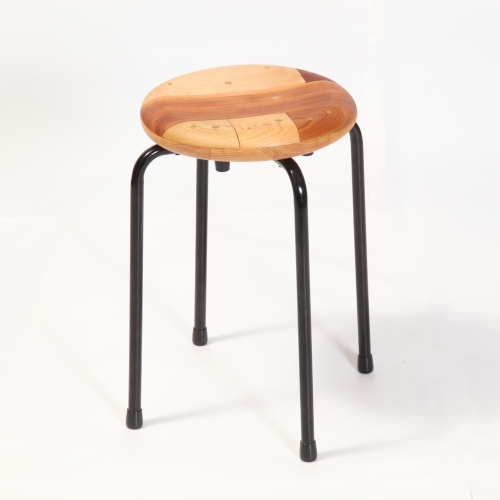 僕たちはいつまでも遊んでいるsteel stool 101